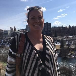 Meet your Posher, Jennifer